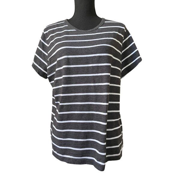 charcoal and gray striped ladies short sleeve casual top round neck XXL - Picture 1 of 7
